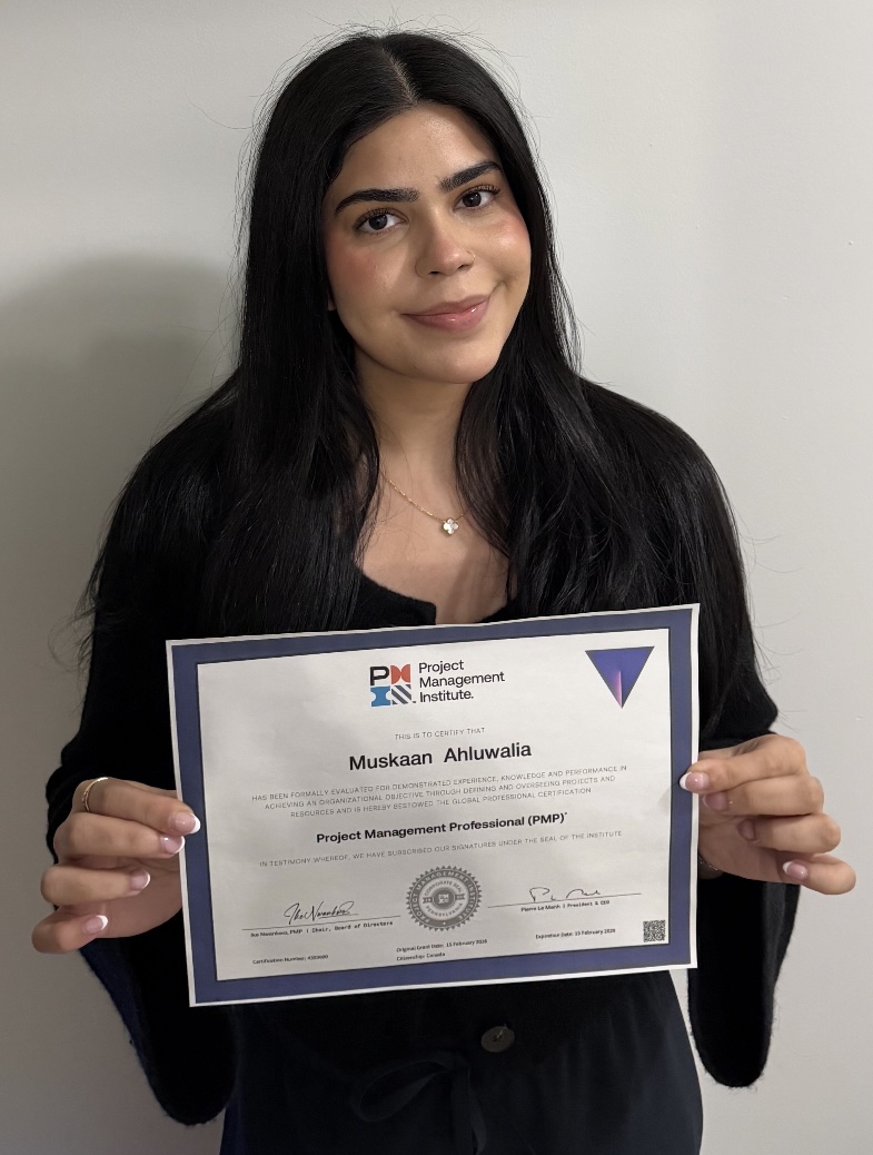 Muskaan Ahluwalia holding PMP certificate